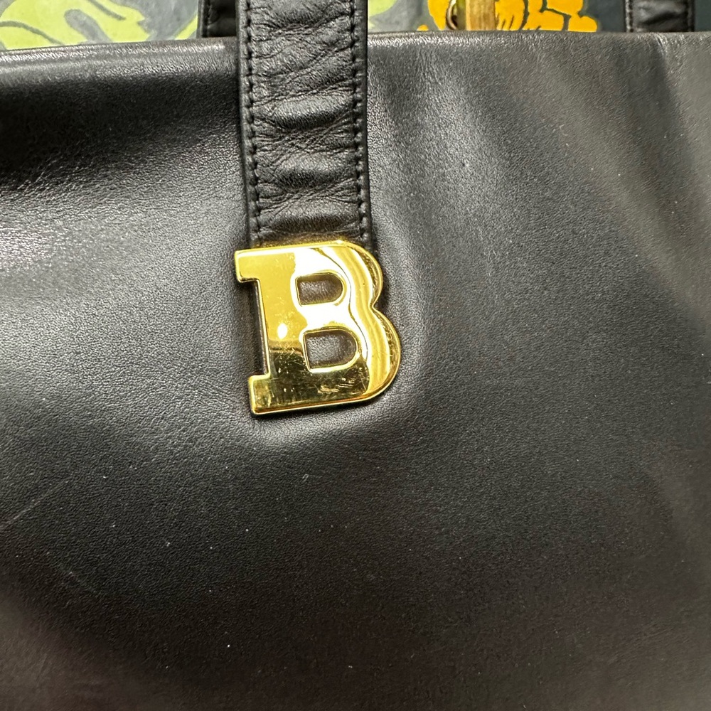 Bally Vintage Italian Calfskin Tote with Gold B Hardware – Made in Italy 86–90 - Picture 7 of 12
